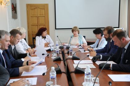 В Заксобрании начался процесс выдвижения кандидатур в члены Общественной палаты Иркутской области